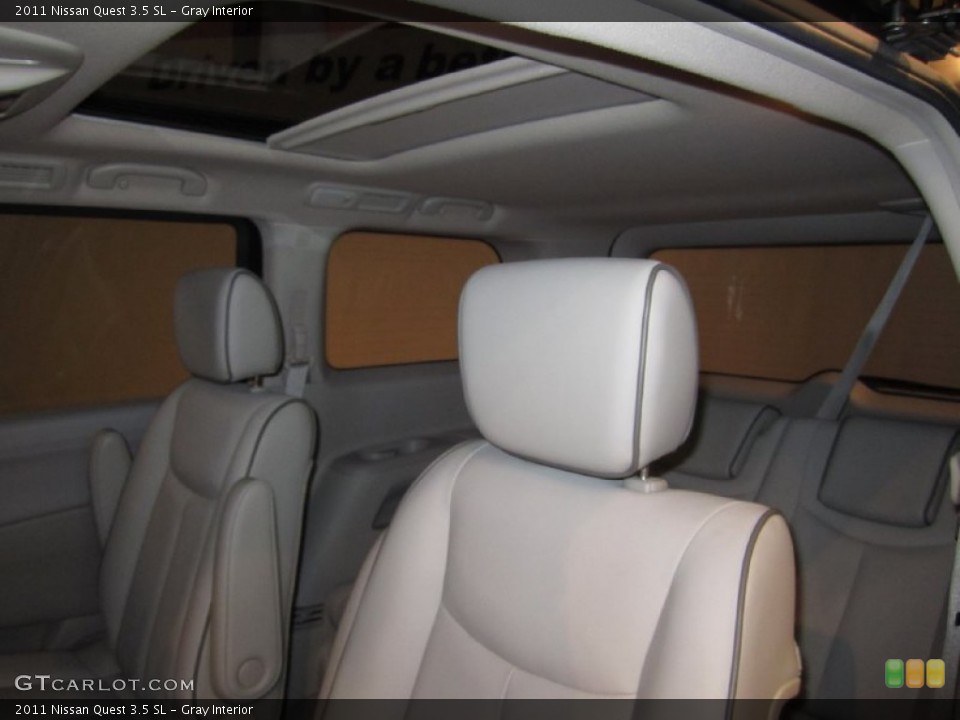 Gray Interior Photo for the 2011 Nissan Quest 3.5 SL #52637048