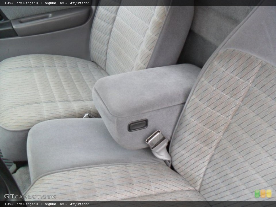 Grey Interior Photo for the 1994 Ford Ranger XLT Regular Cab #52637690