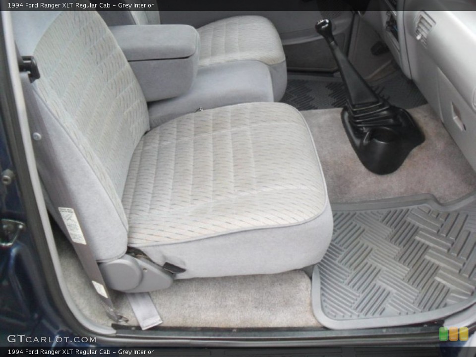 Grey Interior Photo for the 1994 Ford Ranger XLT Regular Cab #52637789