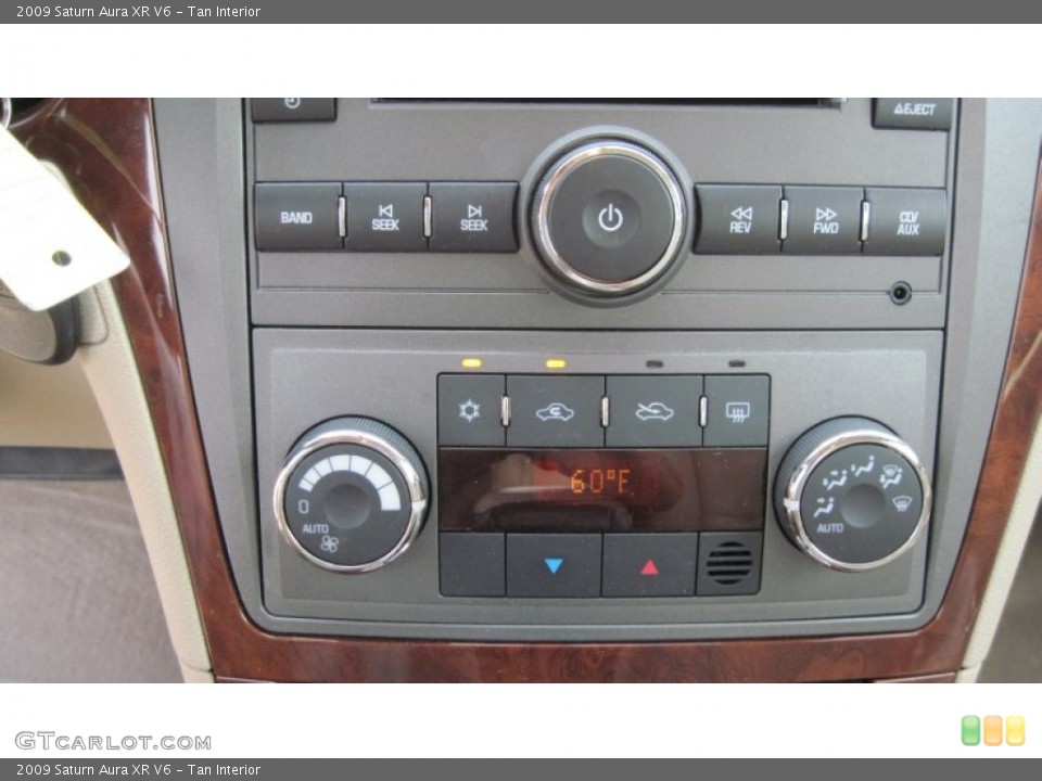 Tan Interior Controls for the 2009 Saturn Aura XR V6 #52638155