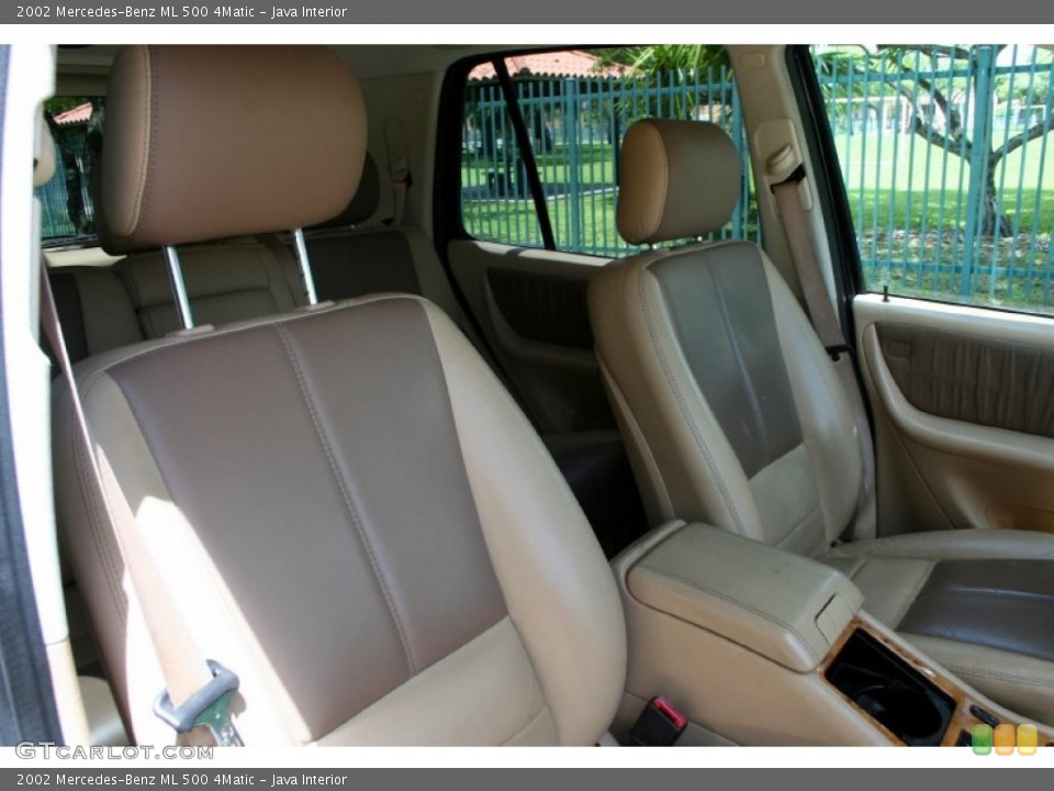 Java Interior Photo for the 2002 Mercedes-Benz ML 500 4Matic #52642076