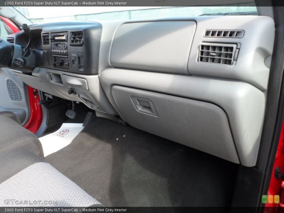Medium Flint Grey Interior Dashboard for the 2003 Ford F250 Super Duty XLT SuperCab #52654742
