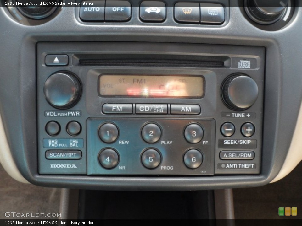 Ivory Interior Controls for the 1998 Honda Accord EX V6 Sedan #52656434