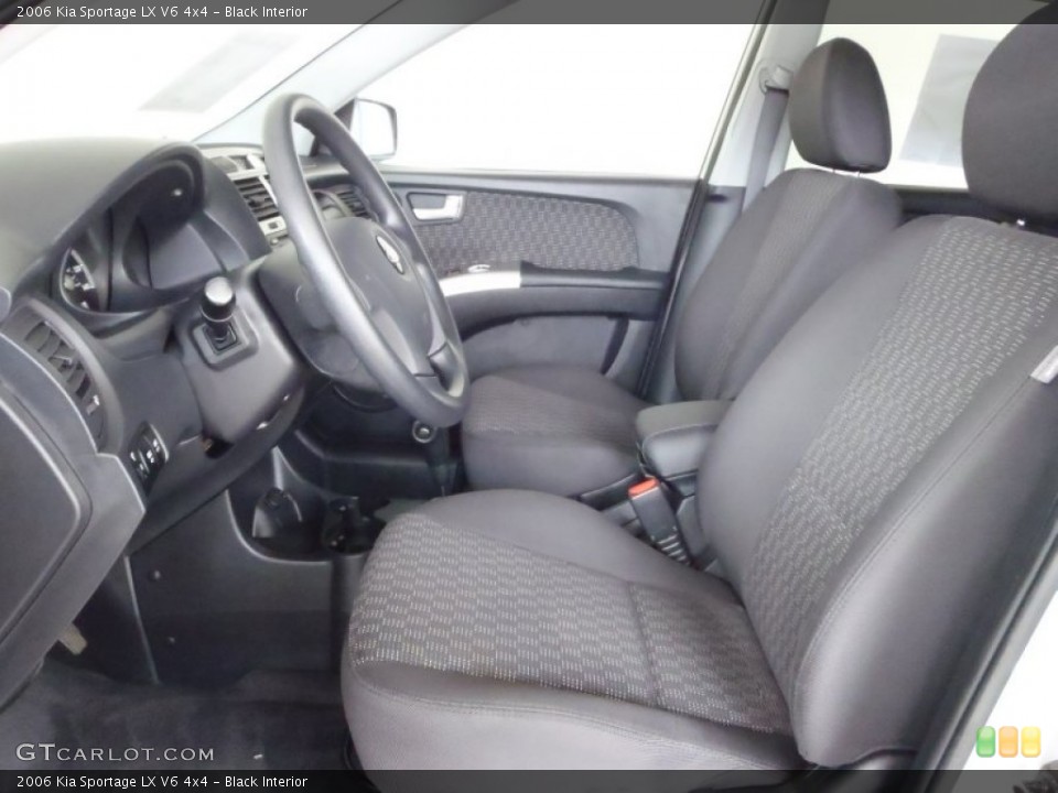 Black Interior Photo for the 2006 Kia Sportage LX V6 4x4 #52663780