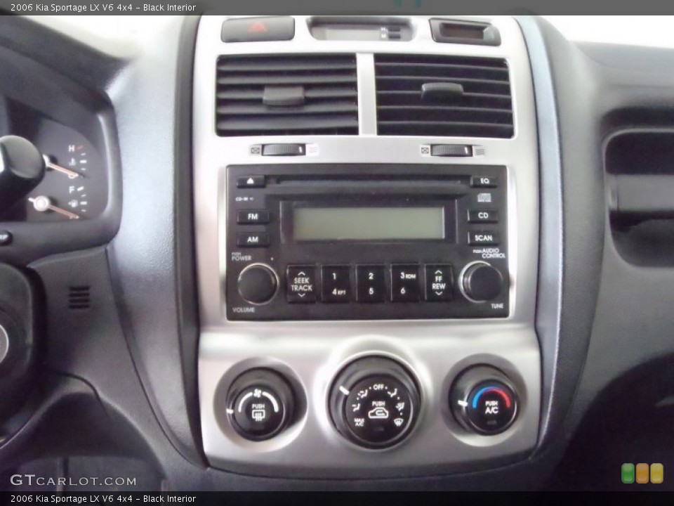 Black Interior Controls for the 2006 Kia Sportage LX V6 4x4 #52663942