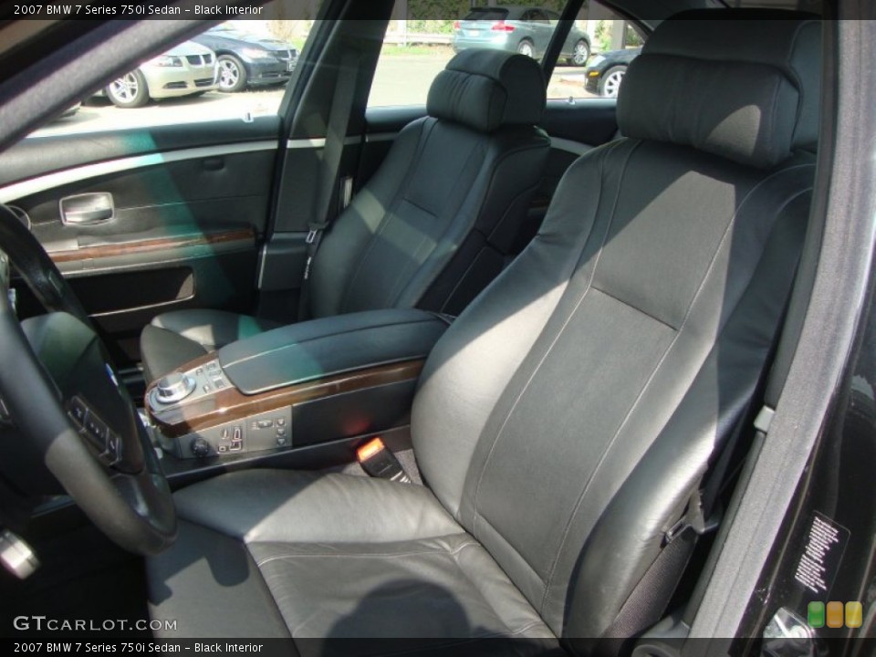 Black Interior Photo for the 2007 BMW 7 Series 750i Sedan #52668238