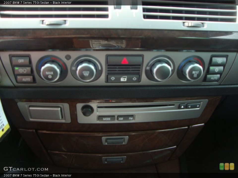Black Interior Controls for the 2007 BMW 7 Series 750i Sedan #52668541