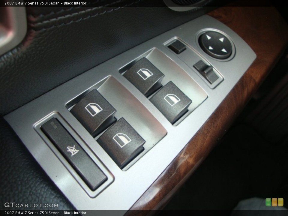 Black Interior Controls for the 2007 BMW 7 Series 750i Sedan #52668640