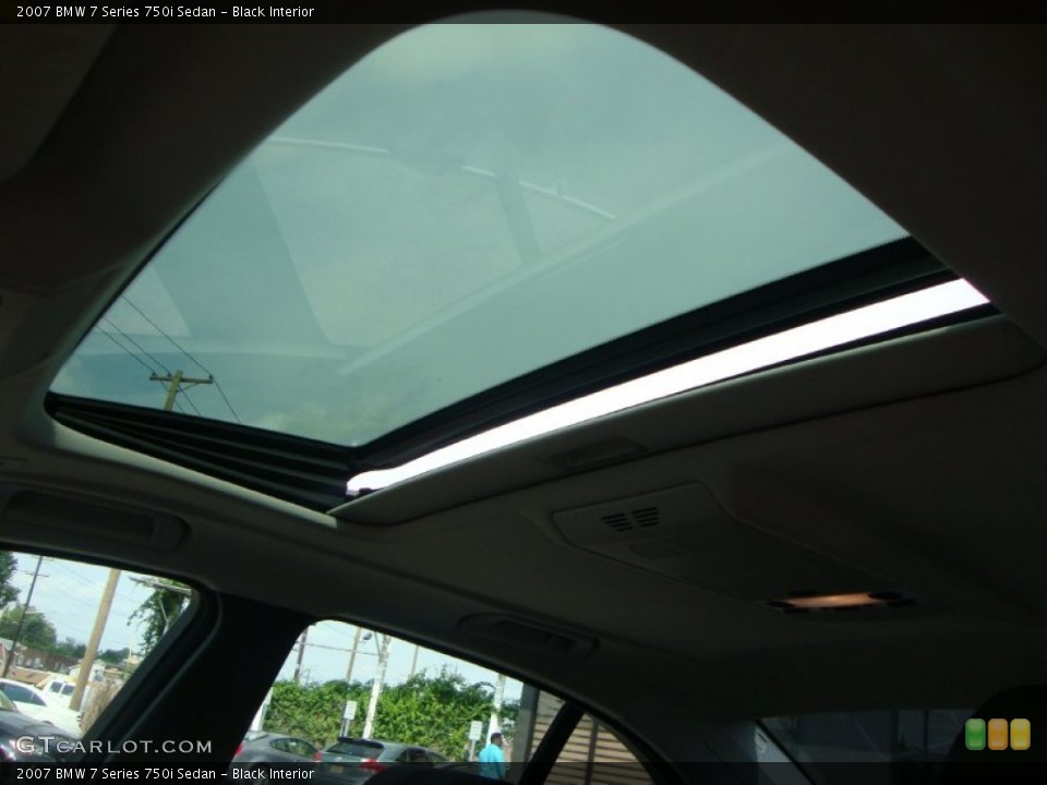 Black Interior Sunroof for the 2007 BMW 7 Series 750i Sedan #52668691