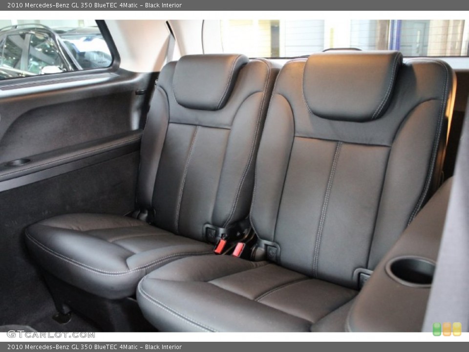 Black Interior Photo for the 2010 Mercedes-Benz GL 350 BlueTEC 4Matic #52671394