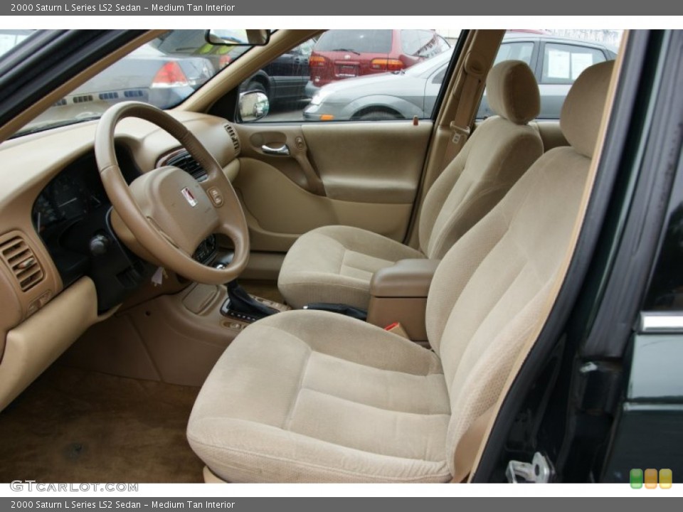 Medium Tan Interior Photo for the 2000 Saturn L Series LS2 Sedan #52672687