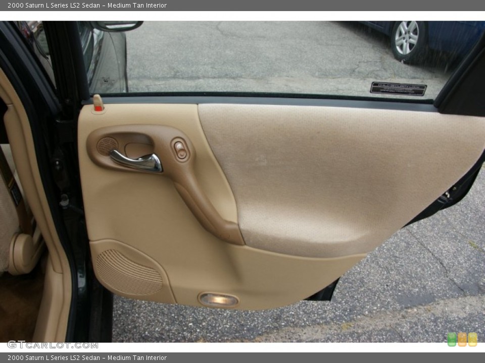 Medium Tan Interior Door Panel for the 2000 Saturn L Series LS2 Sedan #52672816