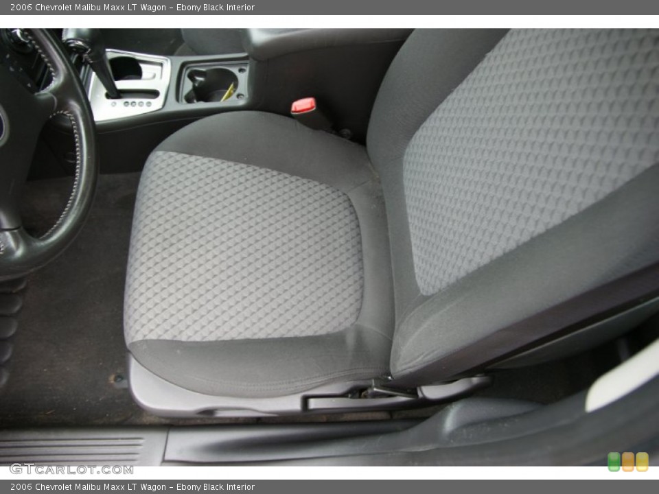 Ebony Black Interior Photo for the 2006 Chevrolet Malibu Maxx LT Wagon #52673467