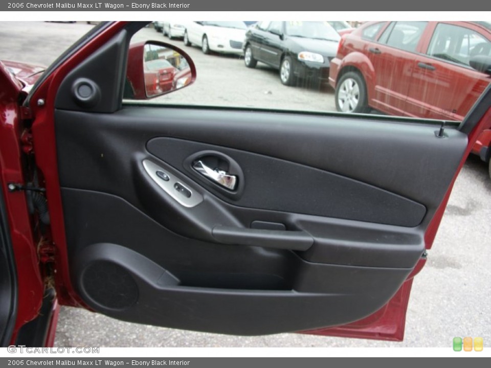 Ebony Black Interior Door Panel for the 2006 Chevrolet Malibu Maxx LT Wagon #52673542