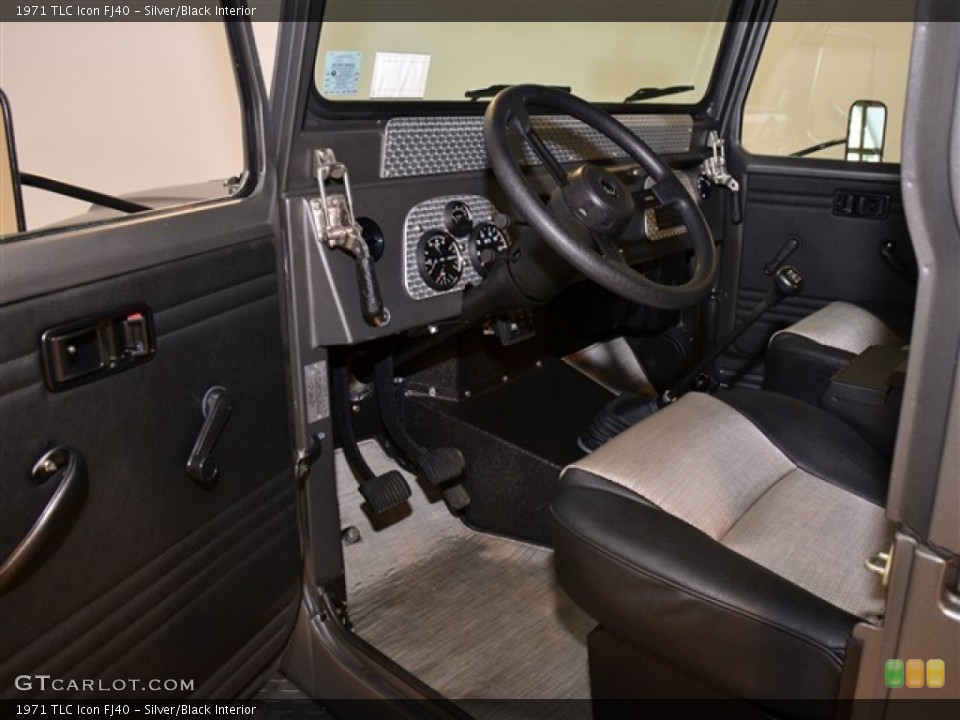 Silver/Black Interior Photo for the 1971 TLC Icon FJ40 #52688459
