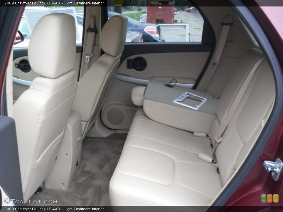 Light Cashmere Interior Photo for the 2009 Chevrolet Equinox LT AWD #52694496