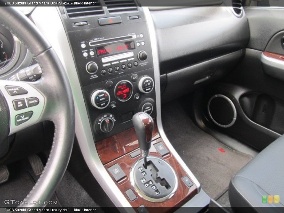 Black Interior Controls for the 2008 Suzuki Grand Vitara Luxury 4x4 #52694607