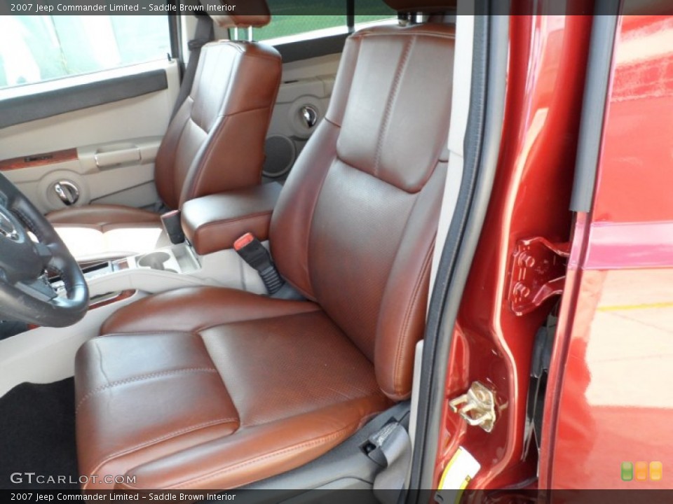 Saddle Brown Interior Photo for the 2007 Jeep Commander Limited #52699551