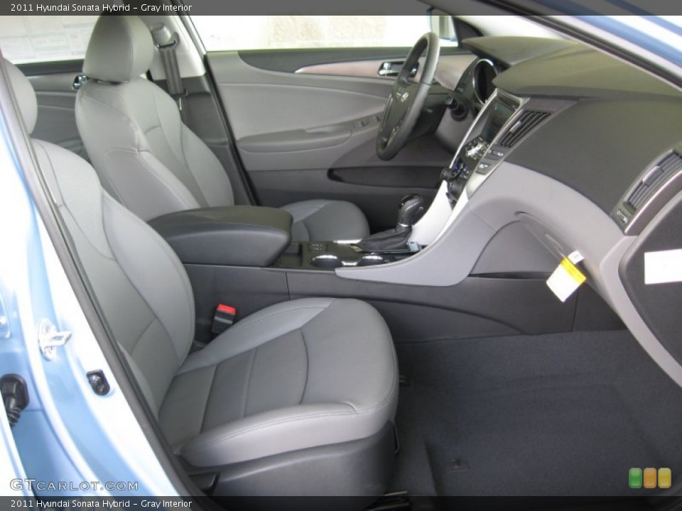 Gray Interior Photo for the 2011 Hyundai Sonata Hybrid #52700835