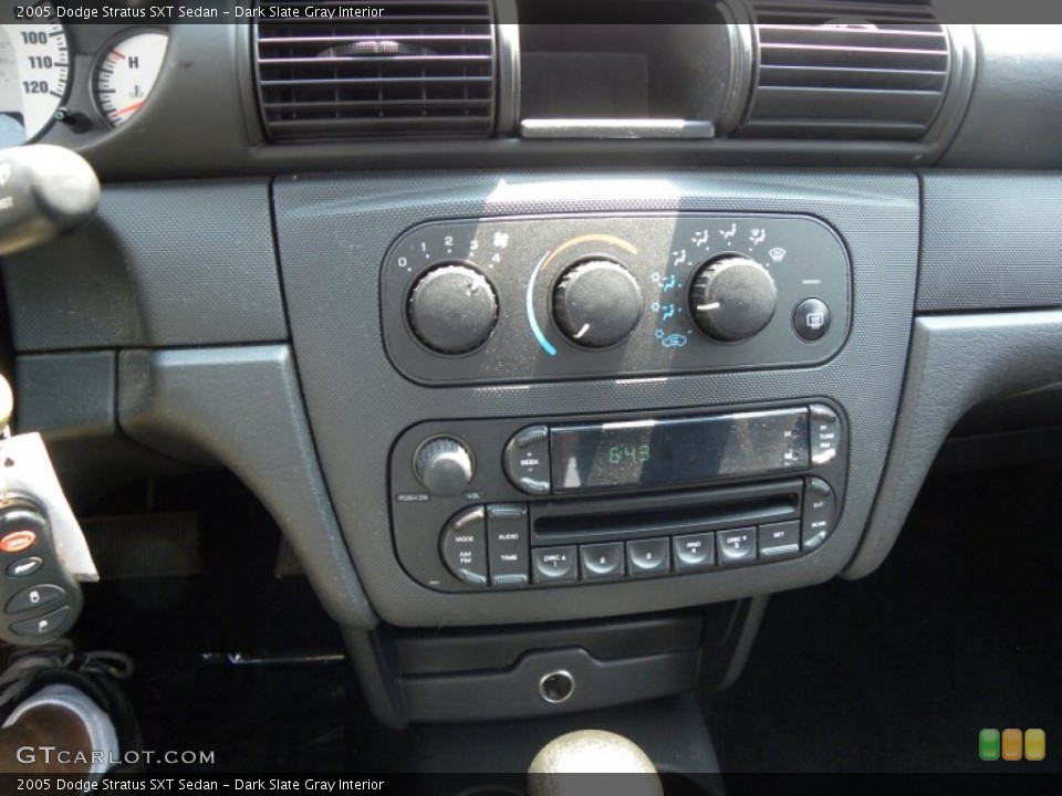 Dark Slate Gray Interior Controls for the 2005 Dodge Stratus SXT Sedan #52706229