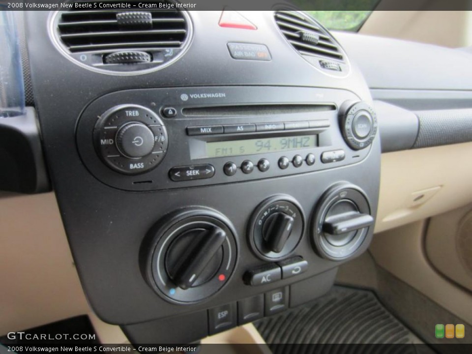 Cream Beige Interior Controls for the 2008 Volkswagen New Beetle S Convertible #52728076