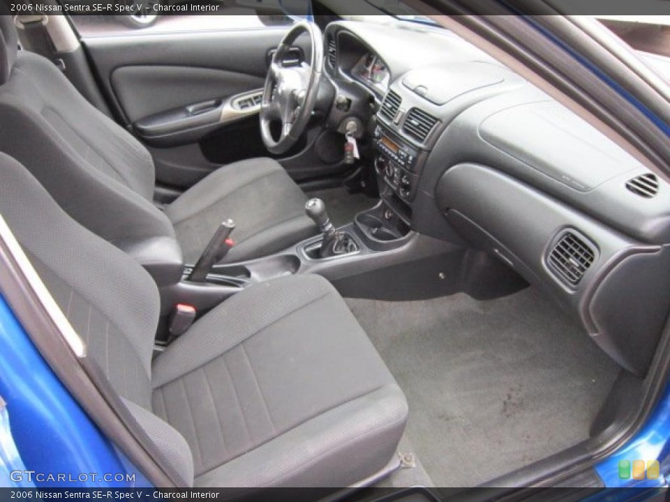 Charcoal Interior Photo for the 2006 Nissan Sentra SE-R Spec V #52732200
