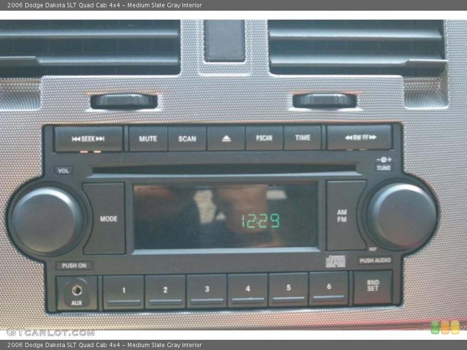 Medium Slate Gray Interior Audio System for the 2006 Dodge Dakota SLT Quad Cab 4x4 #52736340