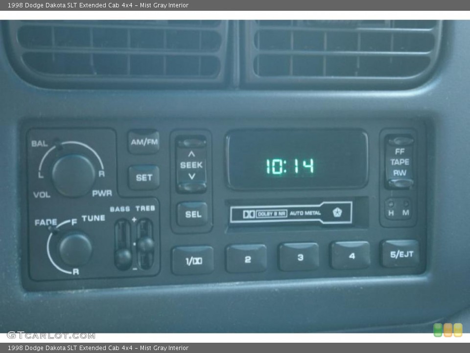 Mist Gray Interior Audio System for the 1998 Dodge Dakota SLT Extended Cab 4x4 #52736716