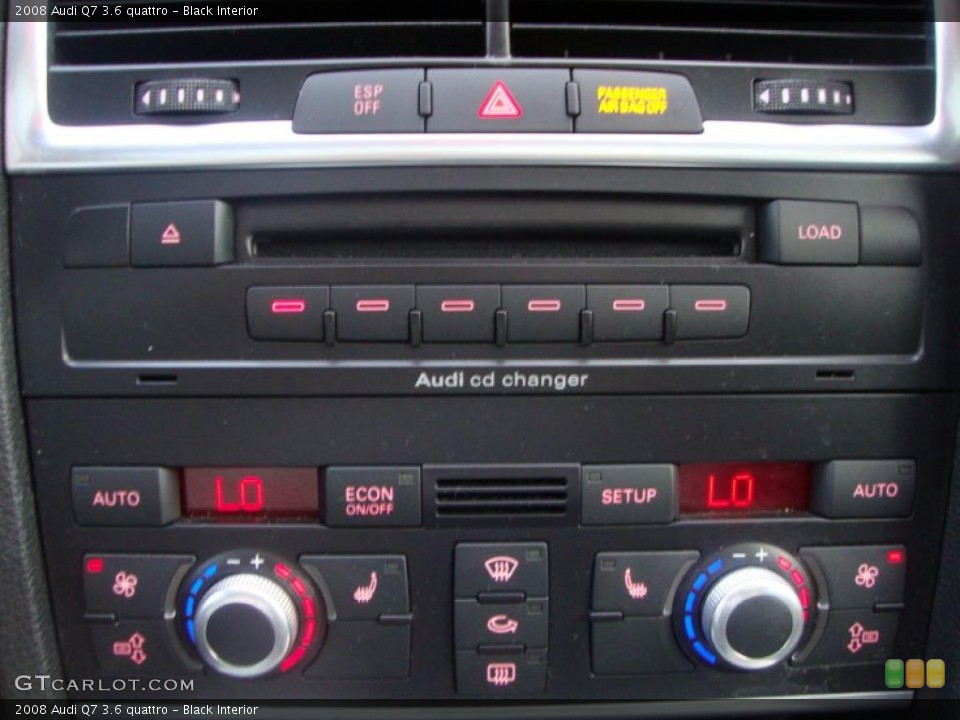 Black Interior Controls for the 2008 Audi Q7 3.6 quattro #52742636
