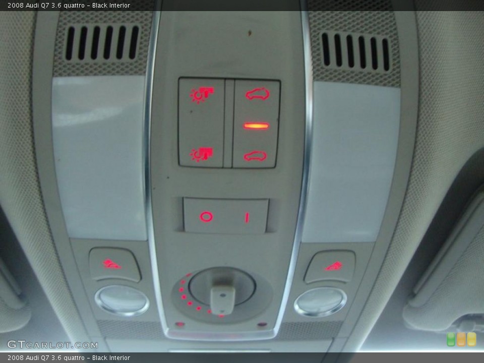 Black Interior Controls for the 2008 Audi Q7 3.6 quattro #52742744