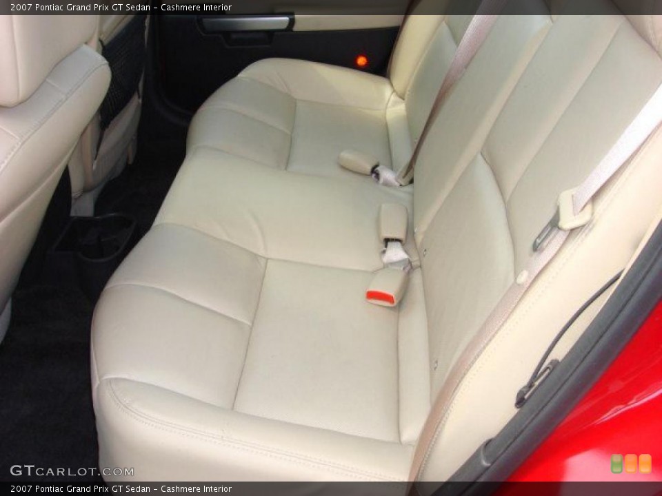 Cashmere Interior Photo for the 2007 Pontiac Grand Prix GT Sedan #52743152