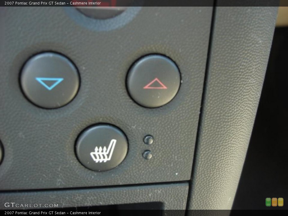 Cashmere Interior Controls for the 2007 Pontiac Grand Prix GT Sedan #52743224