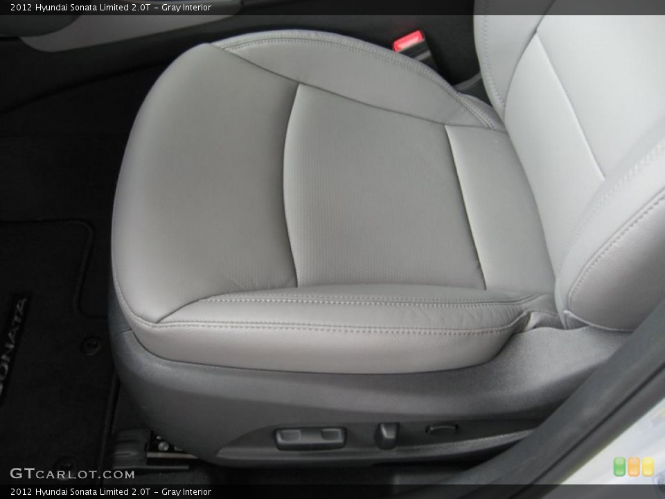 Gray Interior Photo for the 2012 Hyundai Sonata Limited 2.0T #52749032