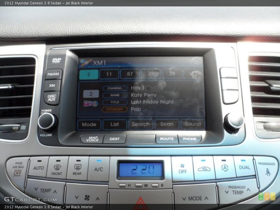 Jet Black Interior Controls for the 2012 Hyundai Genesis 3.8 Sedan #52752728