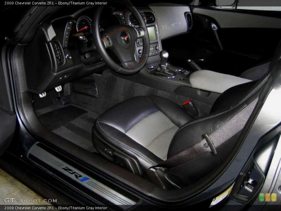 Ebony/Titanium Gray Interior Photo for the 2009 Chevrolet Corvette ZR1 #52759984