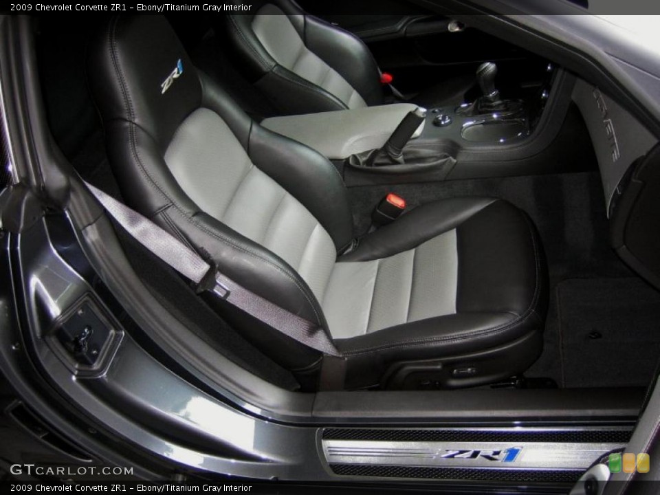 Ebony/Titanium Gray Interior Photo for the 2009 Chevrolet Corvette ZR1 #52760072