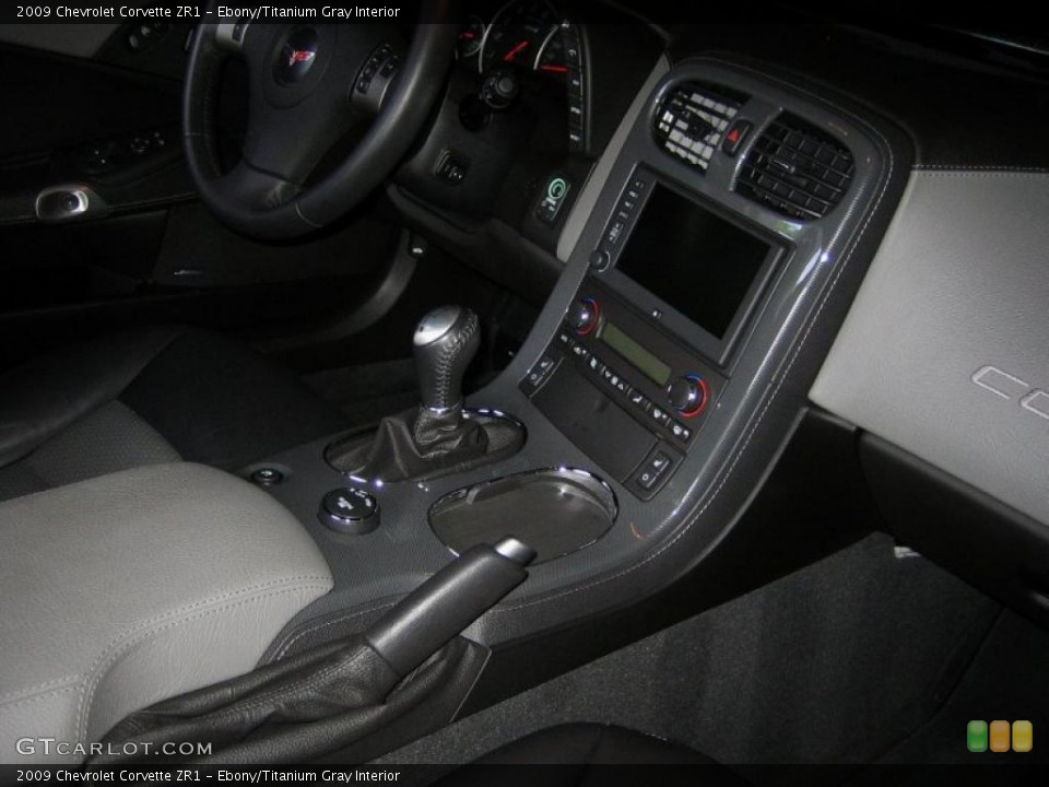 Ebony/Titanium Gray Interior Controls for the 2009 Chevrolet Corvette ZR1 #52760176