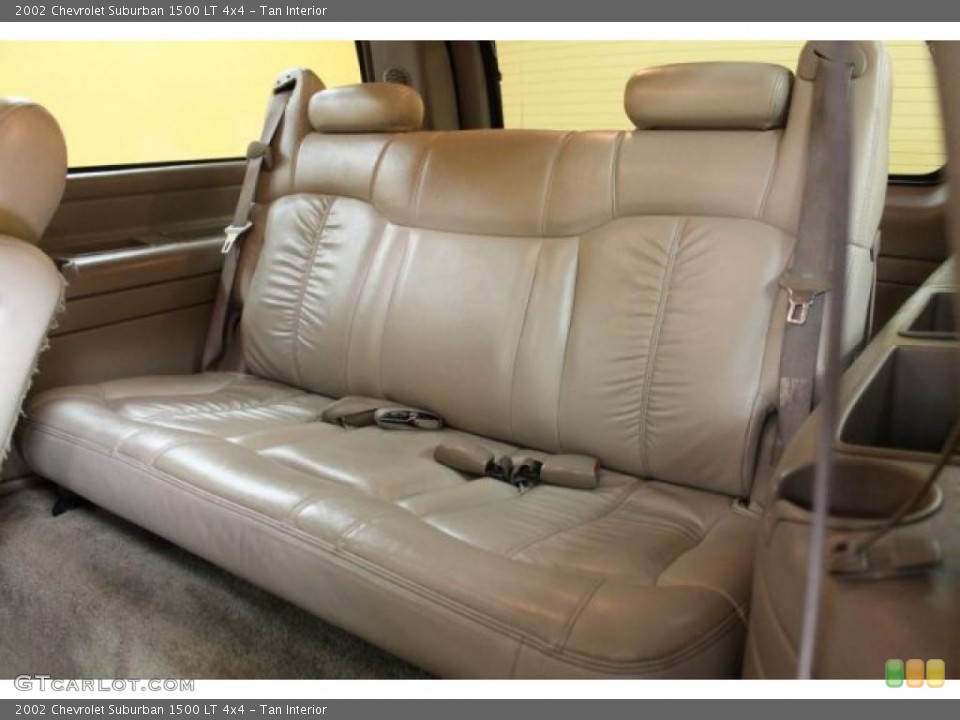 Tan Interior Photo for the 2002 Chevrolet Suburban 1500 LT 4x4 #52780620