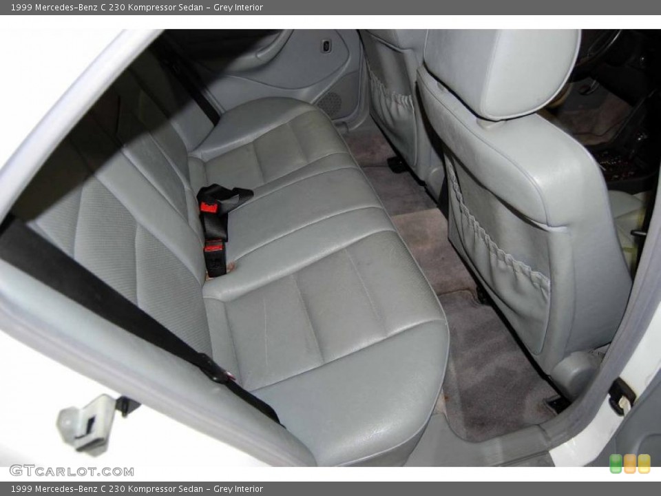 Grey Interior Photo for the 1999 Mercedes-Benz C 230 Kompressor Sedan #52785528