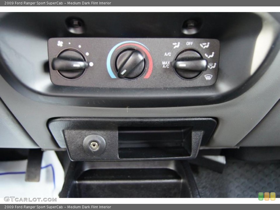 Medium Dark Flint Interior Controls for the 2009 Ford Ranger Sport SuperCab #52796348