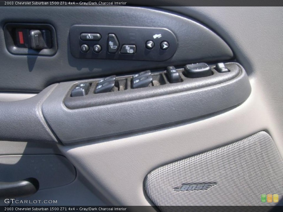 Gray/Dark Charcoal Interior Controls for the 2003 Chevrolet Suburban 1500 Z71 4x4 #52802236