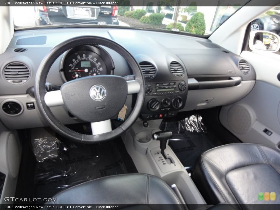 Black Interior Photo for the 2003 Volkswagen New Beetle GLX 1.8T Convertible #52825724