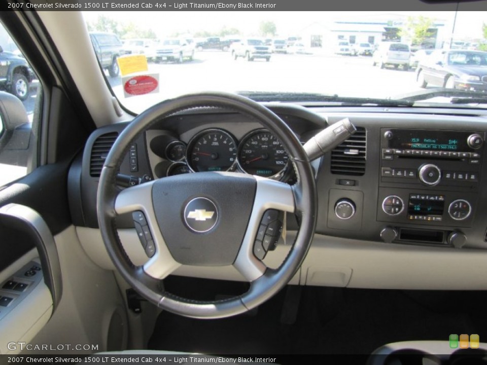 Light Titanium/Ebony Black Interior Dashboard for the 2007 Chevrolet Silverado 1500 LT Extended Cab 4x4 #52827410