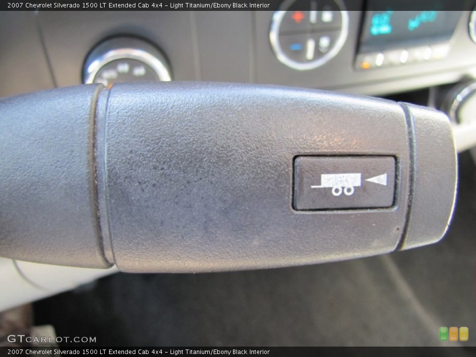 Light Titanium/Ebony Black Interior Transmission for the 2007 Chevrolet Silverado 1500 LT Extended Cab 4x4 #52827509