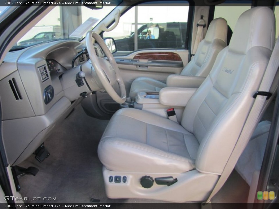 Medium Parchment Interior Photo for the 2002 Ford Excursion Limited 4x4 #52829276