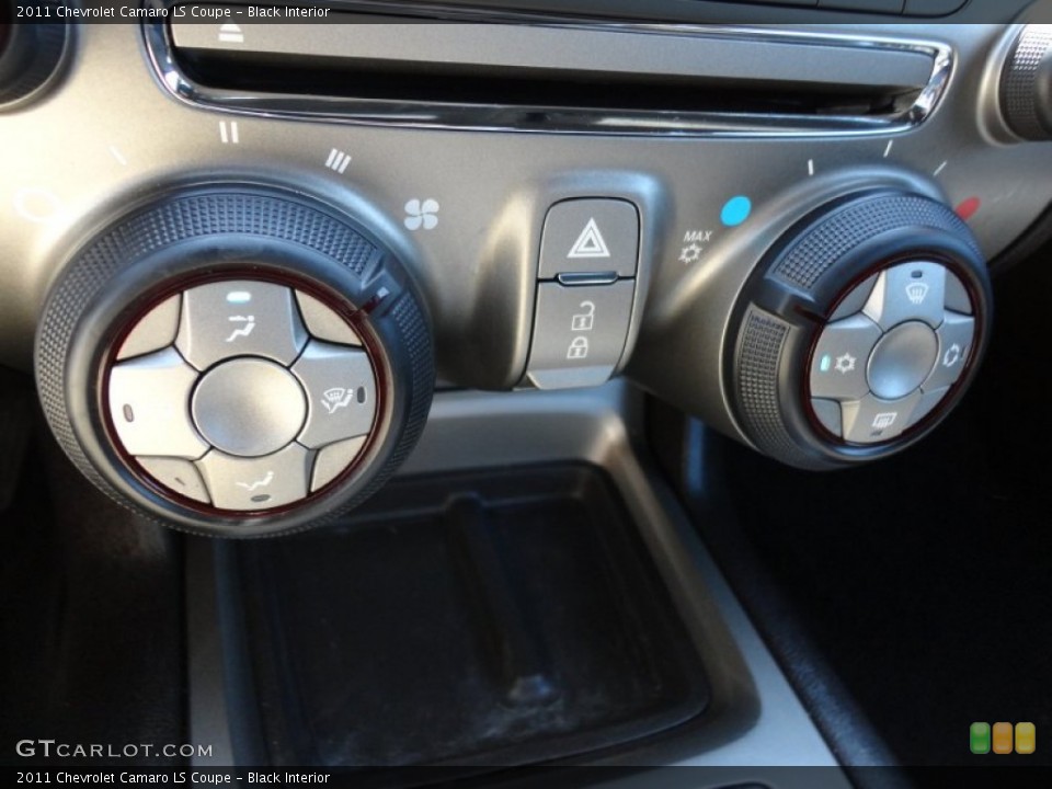 Black Interior Controls for the 2011 Chevrolet Camaro LS Coupe #52830227