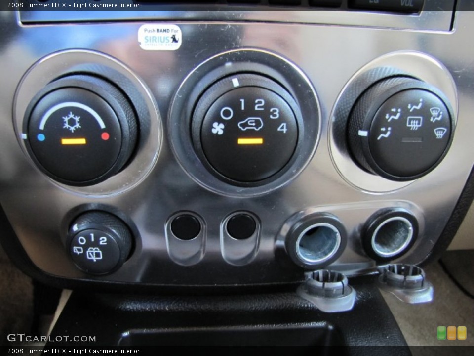 Light Cashmere Interior Controls for the 2008 Hummer H3 X #52830473
