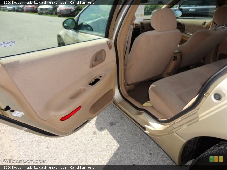 Camel Tan Interior Photo for the 2000 Dodge Intrepid  #52833126