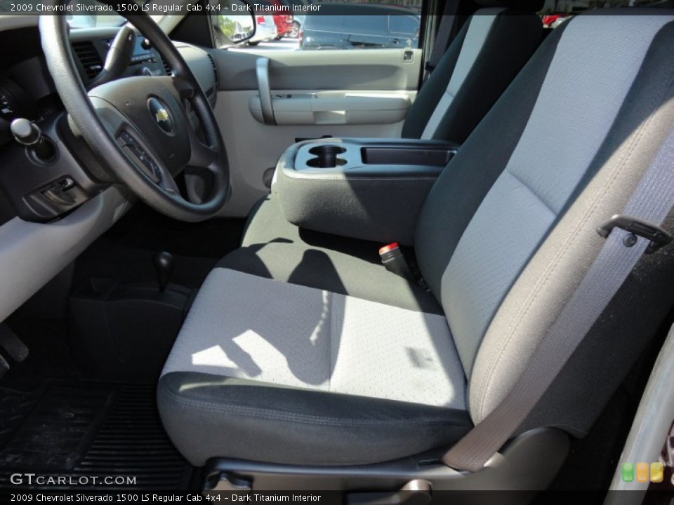 Dark Titanium Interior Photo for the 2009 Chevrolet Silverado 1500 LS Regular Cab 4x4 #52834503