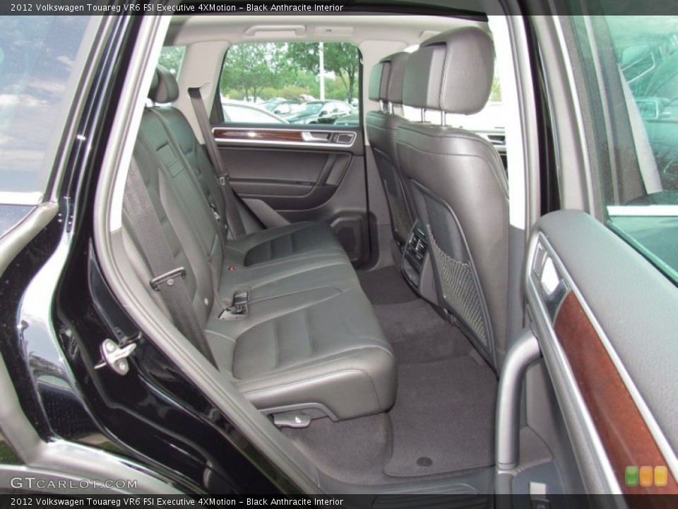 Black Anthracite Interior Photo for the 2012 Volkswagen Touareg VR6 FSI Executive 4XMotion #52839444